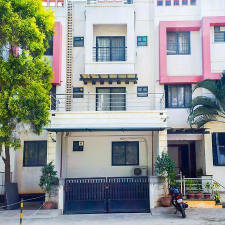 Oyo 5934 Lokaz Hotel Bangalore Exterior photo